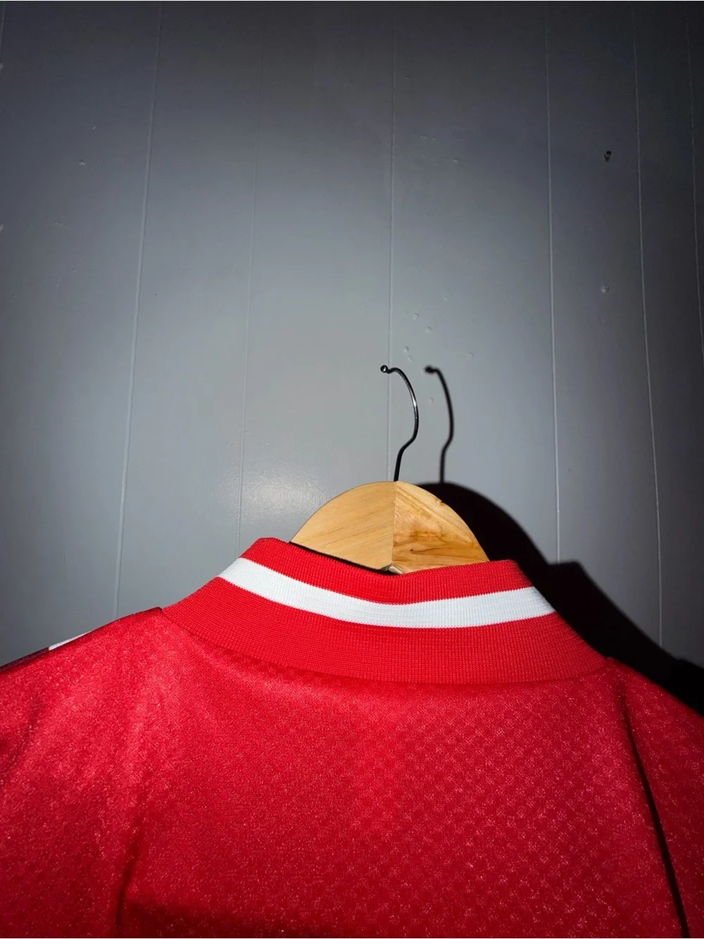 Men Adidas Stadium version Size S